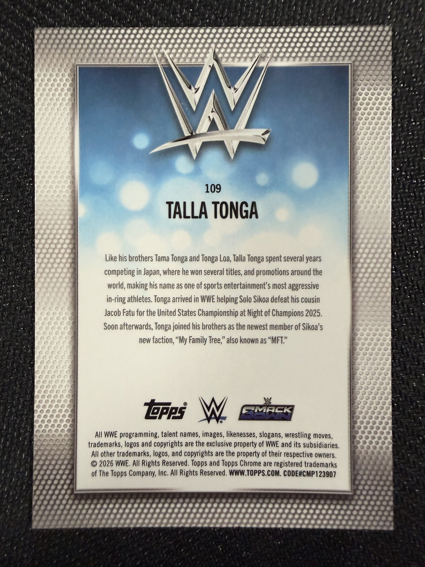 Topps Chrome WWE - Talla Tonga /275