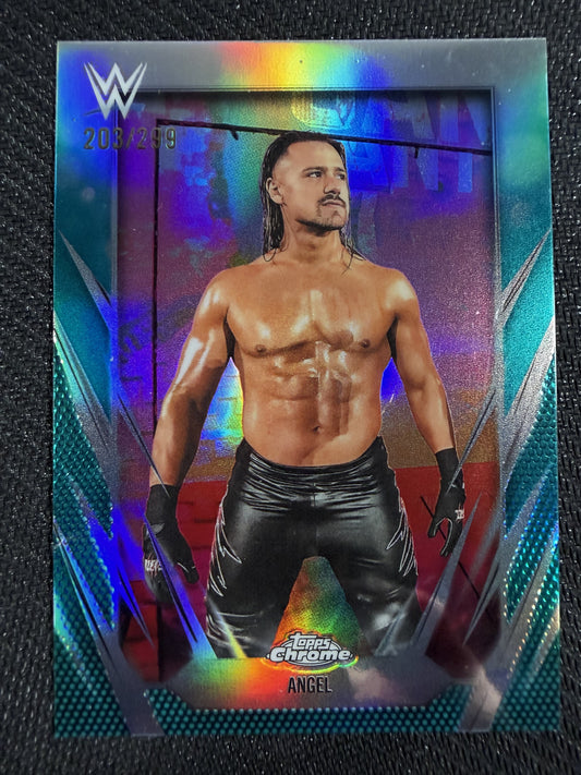 Topps Chrome WWE - Angel /299