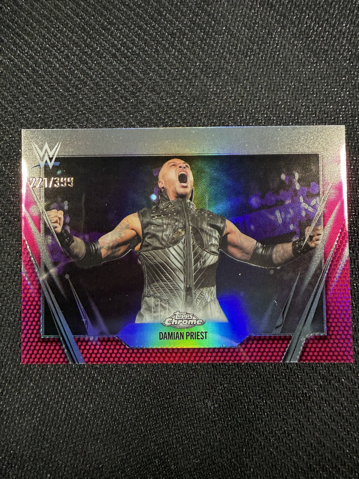 Topps Chrome WWE - Damien Priest /399